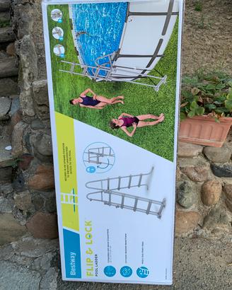 Scala scaletta per  piscina alta 122 cm
