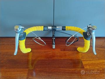 Manubrio itm mondial con leve cambio Shimano 600