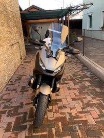 Honda XADV