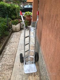 Carrello in allumnio