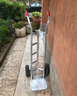 Carrello in allumnio