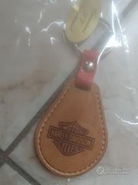 portachiavi cuoio  marchio  Harley Davidson 