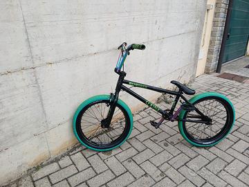 Bici BMX  KHEBIKES CENTRIX