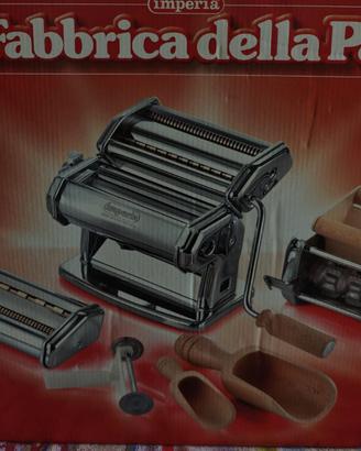 Macchina per la pasta manuale IMPERIA