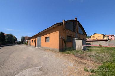 Immobile di 445 m² a Sasso Marconi