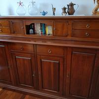 mobile in arte povera in ottime  condizioni 