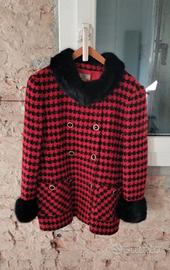 Cappotto pied de poule rosso e nero