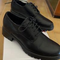 Scarpe con lacci Parigine