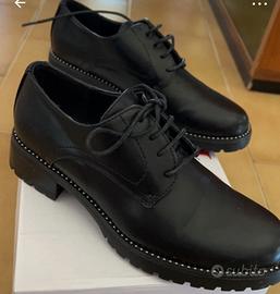 Scarpe con lacci Parigine