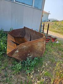 Benna pala caricatrice