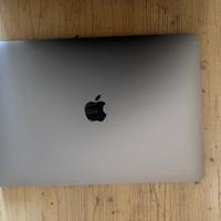 MacBook Air 13” (2018) – 8GB RAM – 256GB SSD