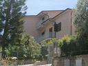 595379-villa-bifamiliare-con-giardino-a-papanice