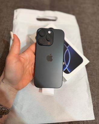iPhone 16 pro nero  256 gb nuovo