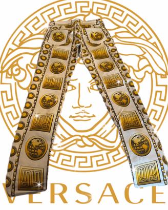Jeans versus Versace