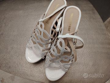 scarpe donna estive o da sera, crema e brillantini