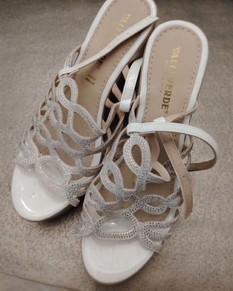 scarpe donna estive o da sera, crema e brillantini