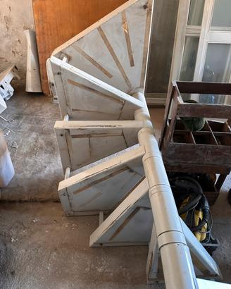 Scala a chicciola