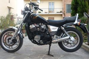 HONDA VT 500C