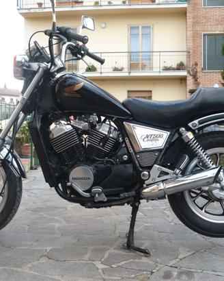 HONDA VT 500C