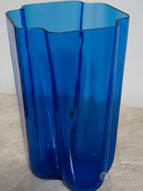 Vaso a balze Carlo Moretti firmato Murano 