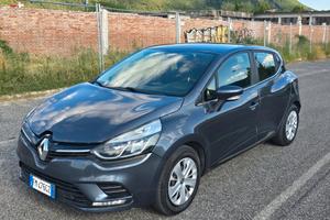 Renault Clio dCi 8V 75 CV 5 porte Duel