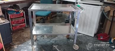 Carrello porta attrezzi 