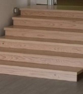 Scaletta di legno