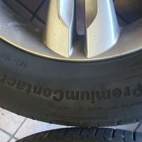 Cerchi lega originali 225 60 R17.  Continental