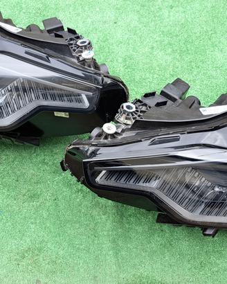BMW 2 II G42 M2 G87 FULL LED Fari Fanali Destro Si