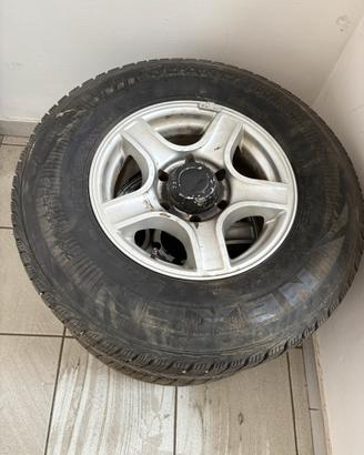 Ruote fuoristrada 235/75/R15