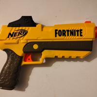 Nerf, pistola.
