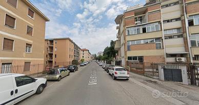 Quadrilocale CON DUE BALCONI + cantina + BOX AUTO