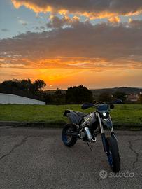 TM 125