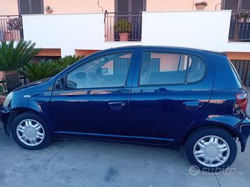 TYOTA YARIS