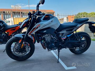 KTM 790 Duke - 2023
