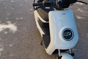 NIU NQi Sport  50 