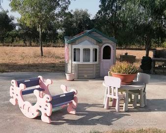 Casetta Step2 più tavolo sedie e dondolo