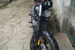 Moto turismo 125