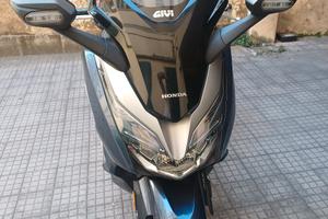 Honda Forza 300 2018 Unipro