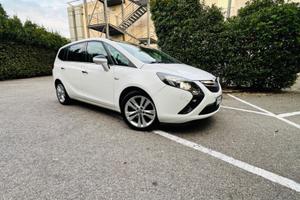Opel Zafira Tourer 2.0 CDTi 130CV. 7 posti. Multis