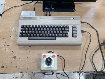 Commodore 64 biscottone SD2IEC TAC2