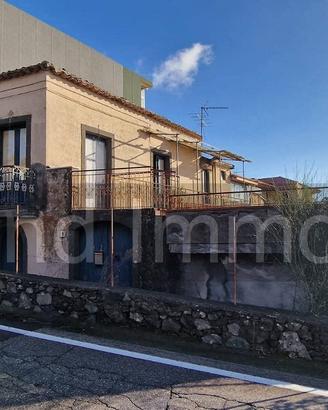 Casa singola con terreno a Puntalazzo-Mascali