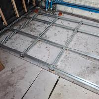 Montatore falegname carpentiere settore navale