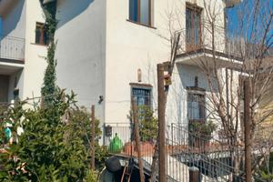 Casa su due livelli