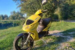 Scooter Piaggio nrg mc2