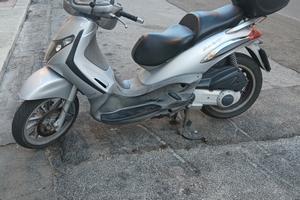 Beverly 250 2005 