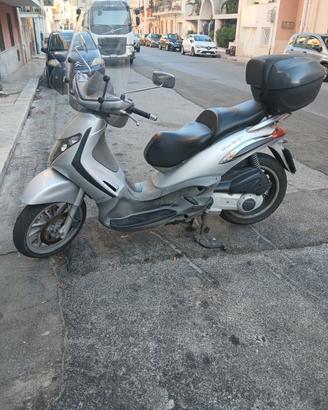 Beverly 250 2005 