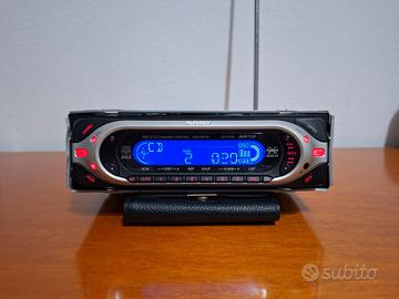 AUTORADIO SONY CDX-MP40 E KENWOOD KDC-W241