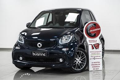 smart forTwo 0.9 t Parisblue Brabus Style 90cv Twi