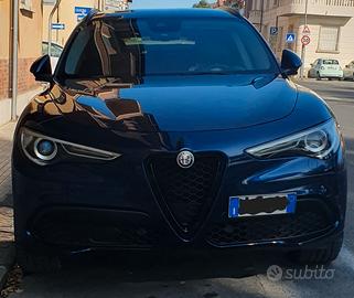 Alfa Stelvio 2.0 T 200cv Executive Q4
